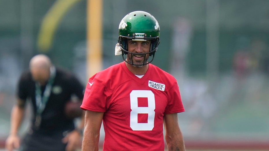 Aaron Rodgers’ whereabouts during unexcused Jets minicamp absence revealed: report